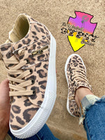 Melondrop Natural Jumbo Kitty Sneaker