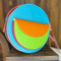 Color Pointe Round Bag