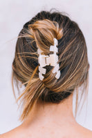 Classic Hair Clip | Medium | Almond Beige
