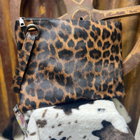 Amber Cheetah Trendy Clutch