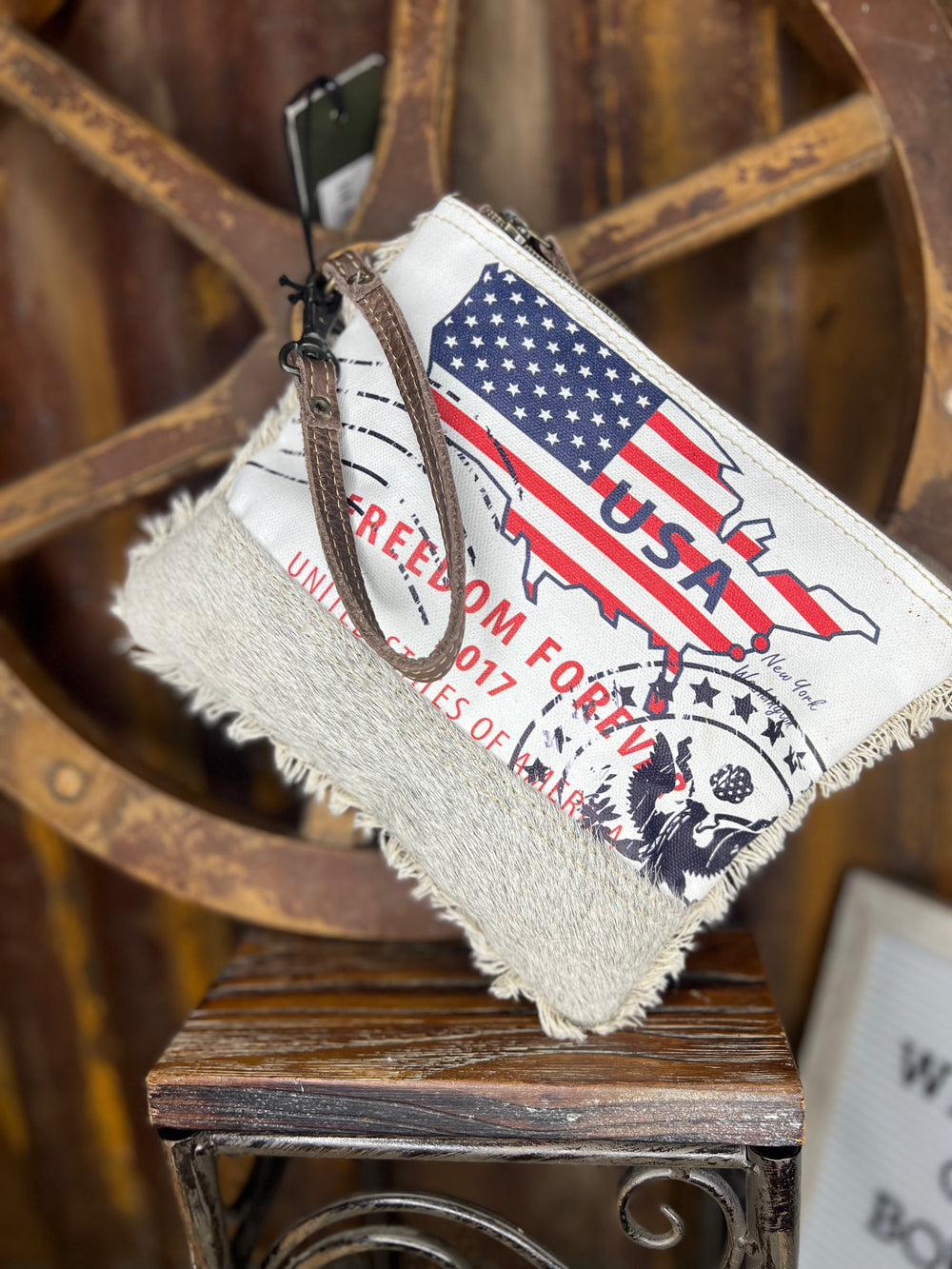 New York Verge Pouch