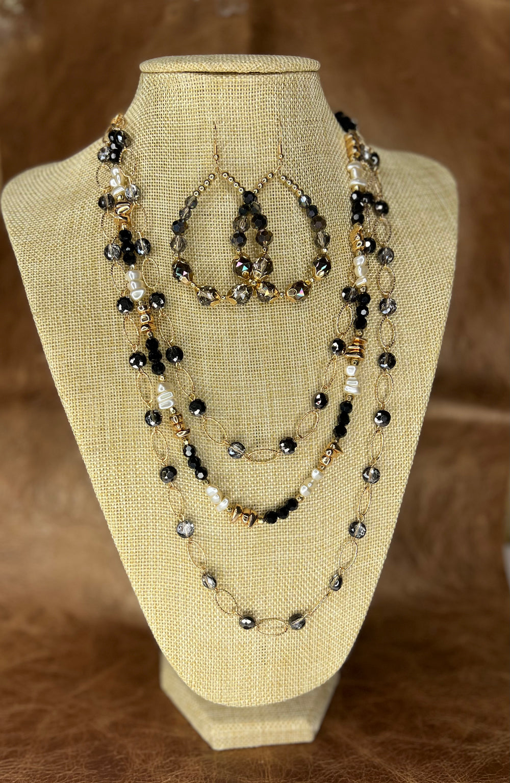 Noir Elegance Jewelry Set